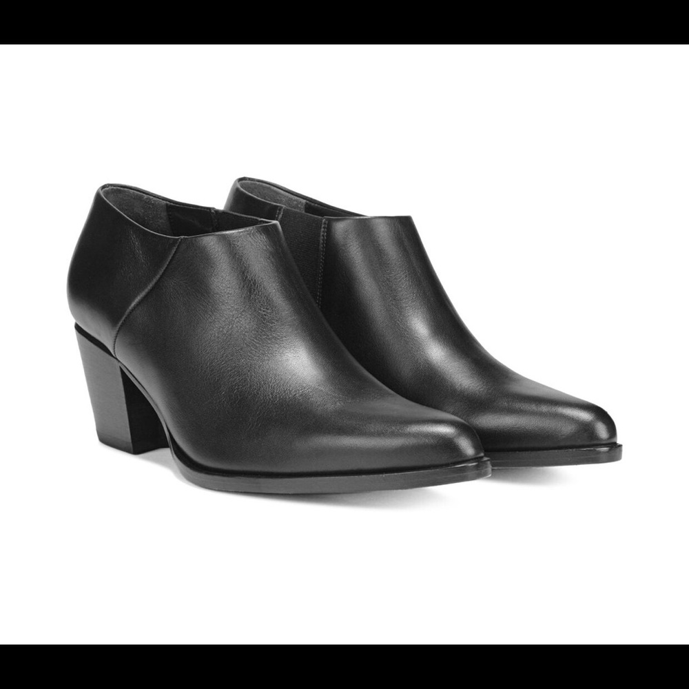 Vince women’s Hamilton mid-heel ankle booties